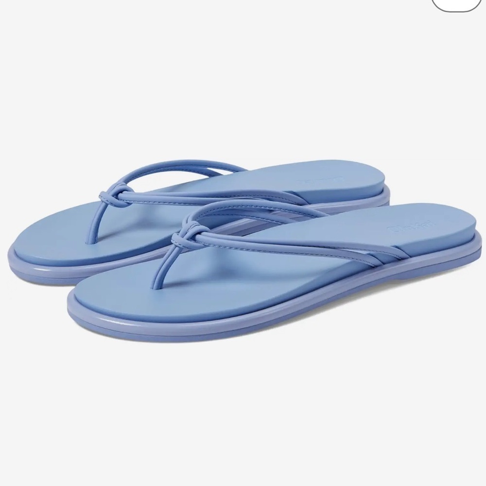 OLUKAI Aka Women’s sandals size 9